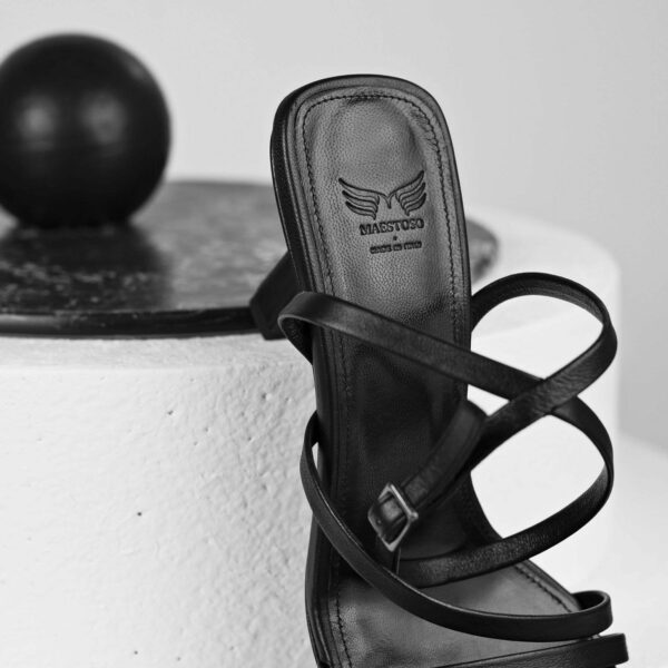 Maestoso Eero Black Leather Sandals