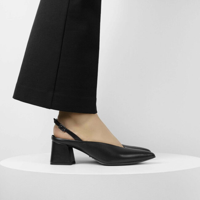 Pantofi din piele Maestoso Zaha Slingback Negru